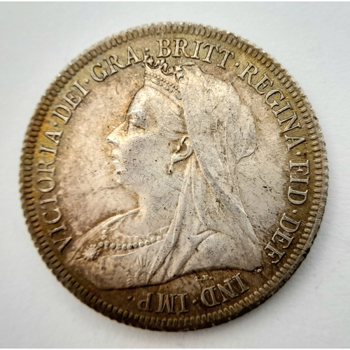 868 - A 1901 Queen Victoria Silver Shilling coin. EF.