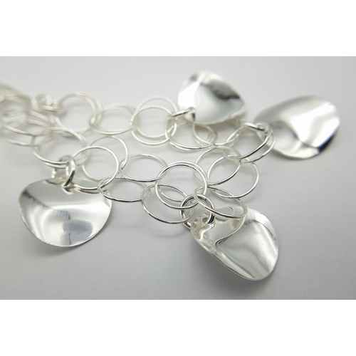 902 - A STERLING SILVER FANCY DESIGN NECKLACE. 8.9G. 40CM. JSIL-9020.