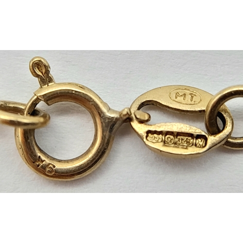 242 - A 9K GOLD TWIST LINK BRACELET .   1.7gms    19cms