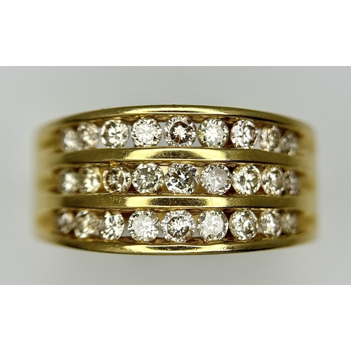 846 - AN 18K YELLOW GOLD TRIPPLE ROW DIAMOND RING. 1CT DIAMOND WEIGHT. TOTAL WEIGHT 7.9G. SIZE O. SPSA 100... 