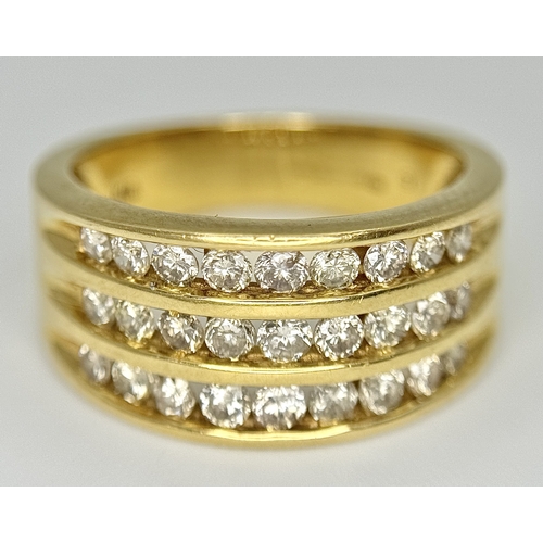 846 - AN 18K YELLOW GOLD TRIPPLE ROW DIAMOND RING. 1CT DIAMOND WEIGHT. TOTAL WEIGHT 7.9G. SIZE O. SPSA 100... 