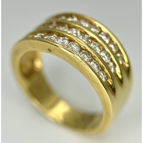 846 - AN 18K YELLOW GOLD TRIPPLE ROW DIAMOND RING. 1CT DIAMOND WEIGHT. TOTAL WEIGHT 7.9G. SIZE O. SPSA 100... 
