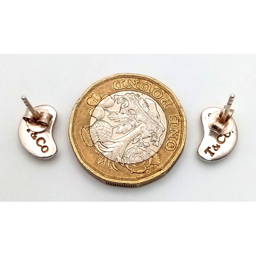 843 - A pair of Tiffany & Co 925 silver bean earrings. Total weight 3.1G. Comes with the dust cover bag.