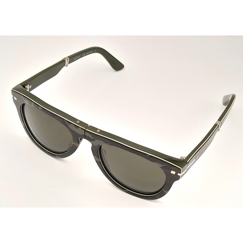 952 - A pair of Valentino Camouflage foldable sunglasses. Total length 15cm. Comes with COA and original c... 