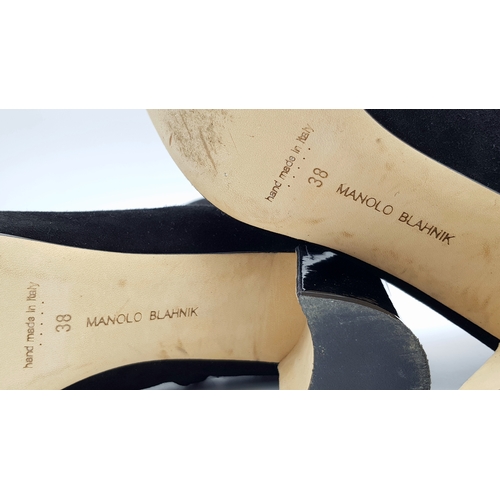 762 - A Pair of Manolo Blahnik Black Suede Ankle Boots with Patent Leather Block Heels. Pointed-toe ankle ... 