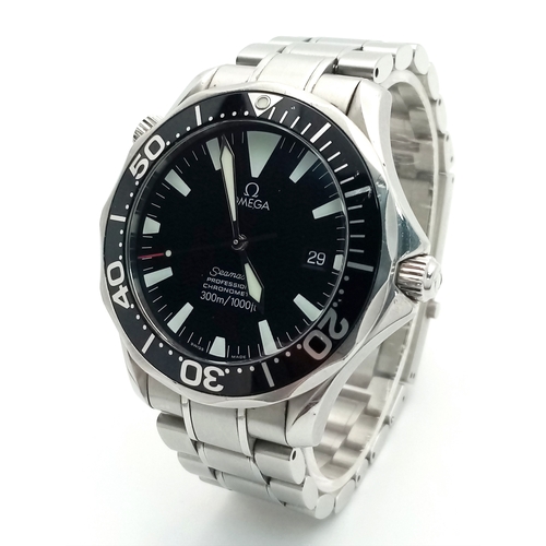 20 - An Omega Seamaster Automatic Divers Watch. Stainless steel bracelet and case - 42mm. Black dial with... 