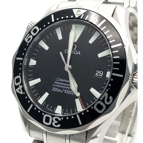 20 - An Omega Seamaster Automatic Divers Watch. Stainless steel bracelet and case - 42mm. Black dial with... 