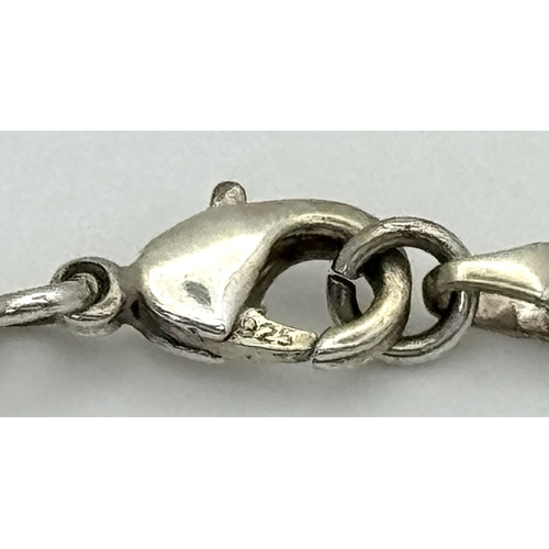 927 - A vintage sterling silver curb link necklace. Total weight 13G. Total length 62cm.