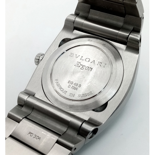 801 - A Bulgari Ergon EG 40S Automatic Gents Watch. Stainless steel bracelet and case - 42mm. Black dial w... 