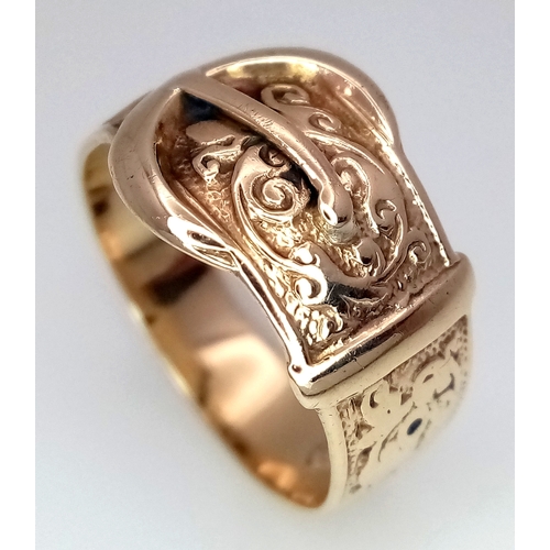 120 - A Vintage 9K Yellow Gold Band Ring in Belt Form. Size L. 3.35g.