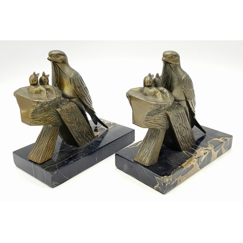 114 - A TRULY SUPERB RARE PAIR OF ART DECO BRONZE BOOKENDS. WONDERFUL QUALITY AND DETAIL  FEATURING A MOTH... 