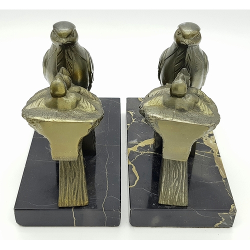 114 - A TRULY SUPERB RARE PAIR OF ART DECO BRONZE BOOKENDS. WONDERFUL QUALITY AND DETAIL  FEATURING A MOTH... 
