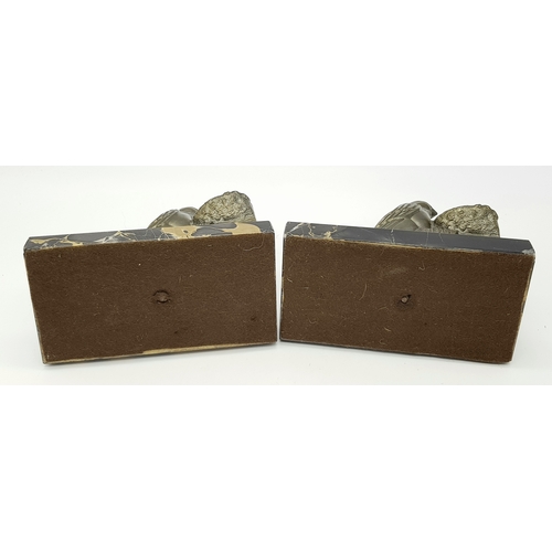 114 - A TRULY SUPERB RARE PAIR OF ART DECO BRONZE BOOKENDS. WONDERFUL QUALITY AND DETAIL  FEATURING A MOTH... 