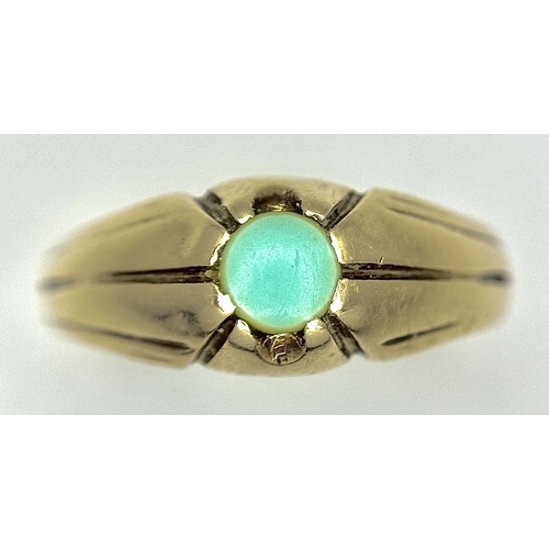 130 - A Vintage 9K Yellow Gold Turquoise Set Ring. Size R. 3.4g.