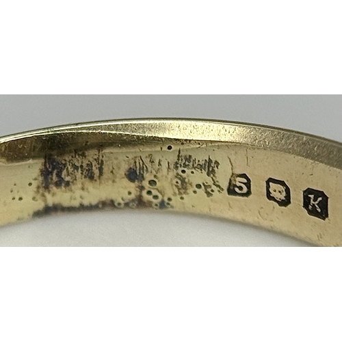 130 - A Vintage 9K Yellow Gold Turquoise Set Ring. Size R. 3.4g.