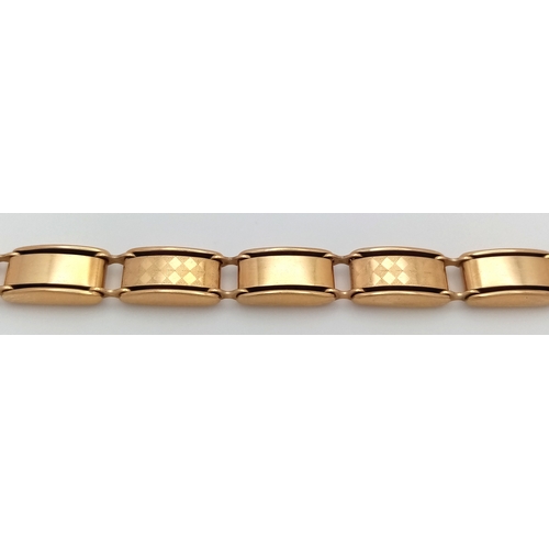 150 - A 9K Yellow Gold Bar Link Bracelet. 18cm. 9.8g.