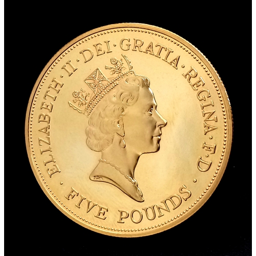73 - A Commemorative 90th Birthday Gold Proof £5 Crown Coin for The Queen Mother. 22k gold. Limited editi... 