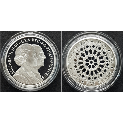 122 - A 2007 United Kingdom Piedfort Silver Proof Five-Coin  Collection. £5 Diamond wedding crown - 58.56g... 