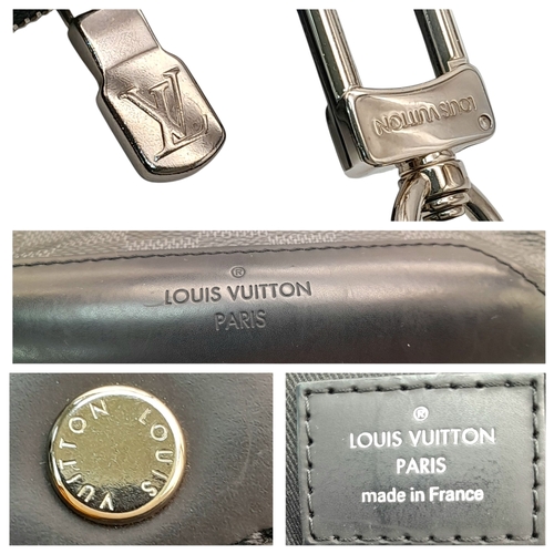 76 - A Louis Vuitton Damier Graphite Avenue Sling Bag. Black and grey Damier Graphite coated canvas exter... 