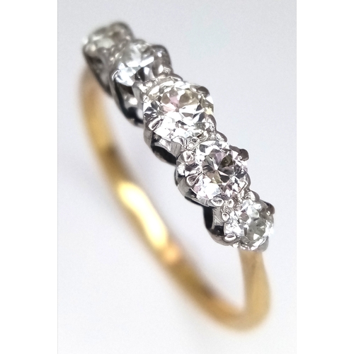 96 - AN 18K YELLOW GOLD VINTAGE OLD CUT DIAMOND 5 STONE RING. 0.65CTW. 2.3G. SIZE N. 9789
