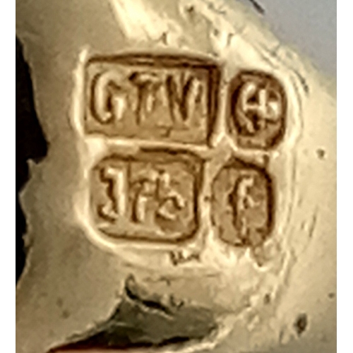 63 - Beautiful 9 CARAT GOLD, AMETHYST and DIAMOND PENDANT. 4.2 Grams. 3.0 cm.