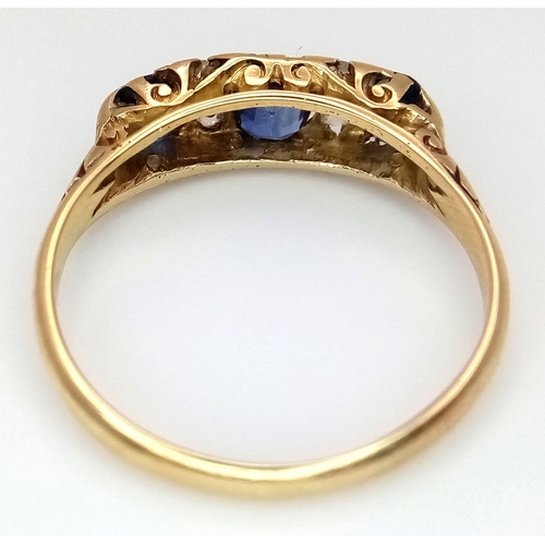 111 - AN 18K YELLOW GOLD ANTIQUE DIAMOND AND BLUE STONE RING. 2.4G. SIZE M. HALLMARKED LONDON 1916. REF-98... 