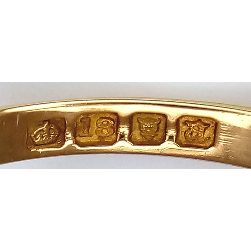 111 - AN 18K YELLOW GOLD ANTIQUE DIAMOND AND BLUE STONE RING. 2.4G. SIZE M. HALLMARKED LONDON 1916. REF-98... 