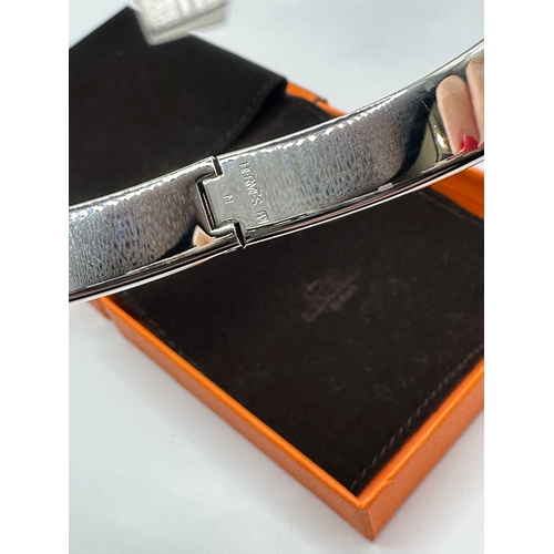 115 - A Hermes Click HH Bracelet Brushed Palladium & Brown Enamel Bangle. Comes with Box & Jewellery Bag (... 