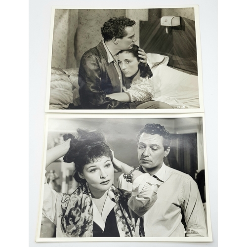 92 - A Wonderful, Rare Collection of Acclaimed Academy Award Winning Actor, Peter Finch, Black and White ... 