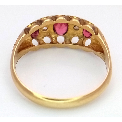 110 - AN 18K YELLOW GOLD ANTIQUE DIAMOND AND RUBY RING. 3G. SIZE L. HALLMARKED BIRMINGHAM 1918. SC6080.