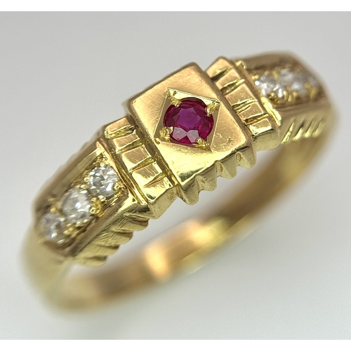 117 - AN 18K YELLOW GOLD VINTAGE DIAMOND AND RUBY RING. 3.4G. SIZE P. SC6084.