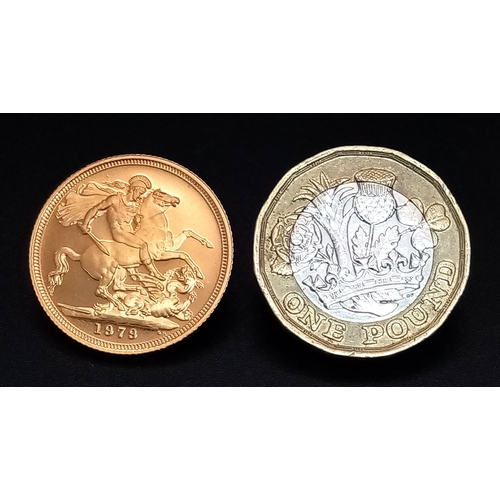17 - A Royal Mint 1979 Queen Elizabeth II Full Sovereign Coin. 22k Gold. High grade.