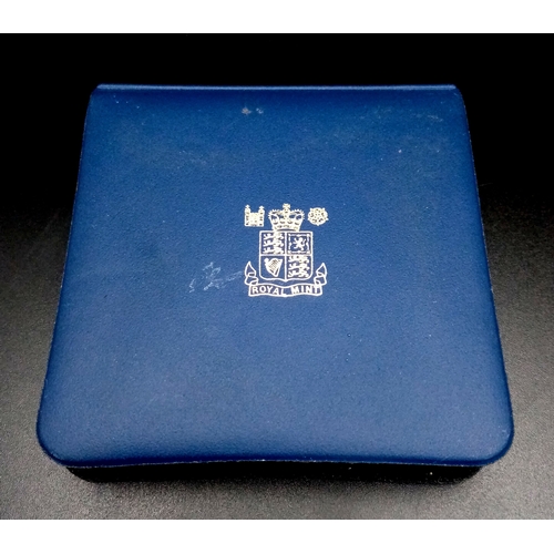 17 - A Royal Mint 1979 Queen Elizabeth II Full Sovereign Coin. 22k Gold. High grade.