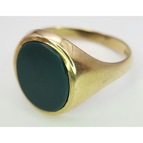 6 - A Vintage 9K Yellow Gold Bloodstone Signet Ring. Size U 1/2. 
4.8g.