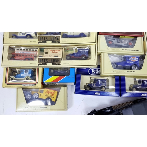 1058 - A Nice Collection of Over 20 Boxed (as new) and Unboxed Car Models.