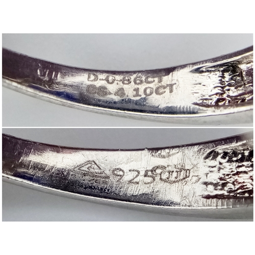 534 - A 3ct Blue Sapphire Ring with 0.7ctw of Diamond Accents. Set in 925 Silver. With case. Comes with a ... 