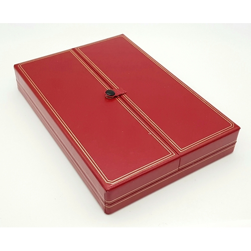 22 - A Cellini Rice Pearl Necklace with 18K Gold Clasp. 44cm length. Comes with a Cellini case.