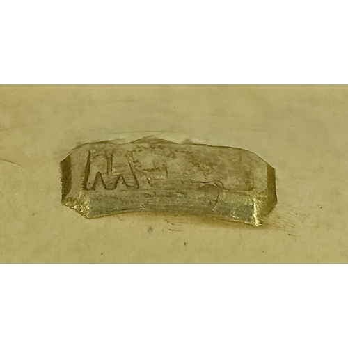 37 - An 18K Yellow Gold Emerald and Diamond Band Ring. c. 0.50ctw of round cut emeralds and c. 0.50ctw of... 