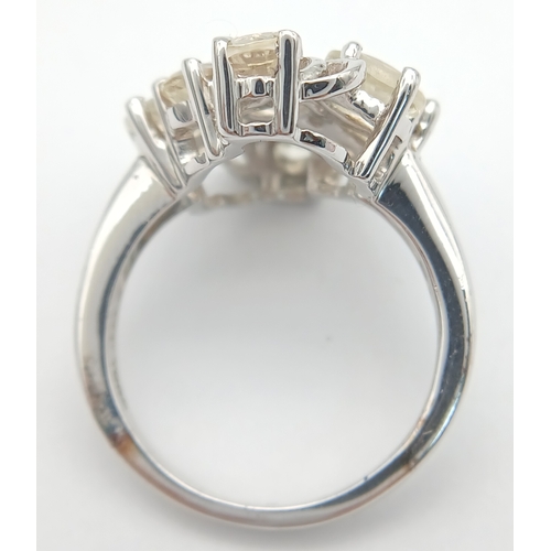 1469 - An Impressive Sterling Silver Lemon Quartz Cluster Ring Size P. The Ring measures 2.3cm Long at the ... 