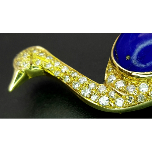 22 - An 18K YELLOW GOLD DIAMOND AND LAPIS LAZULI SET OSTRICH PIN BROOCH 11.5G WFBB. Ref: TH 7002