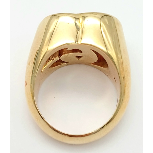 57 - An 18K YELLOW GOLD GUCCI GG RING 17.3G SIZE M. Ref: TAN 7023