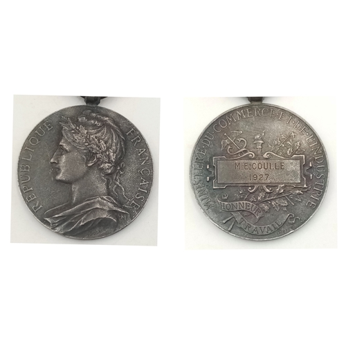 836 - 6 x WW2 Period French Military and Firefighting Medals.