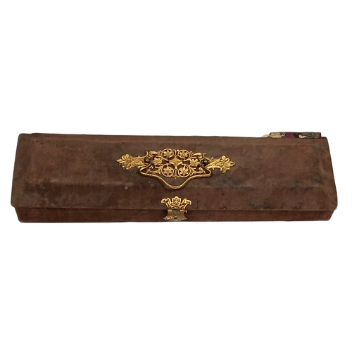 838 - Modern Presentation Dagger with S.A.S Logo.