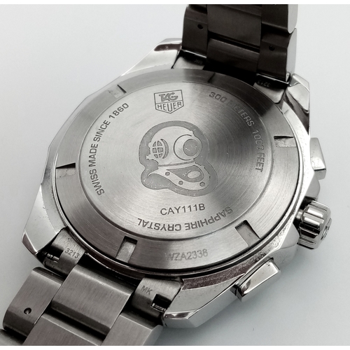 20 - A Tag Heuer Quartz Movement Gents Chronograph Aquaracer WATCH. Model CAY111B. Stainless steel bracel... 