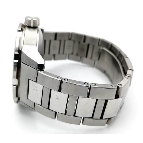 39 - An IWC Aquatimer Automatic Watch. Model IW356801. Stainless steel bracelet and case - 46mm. Black di... 