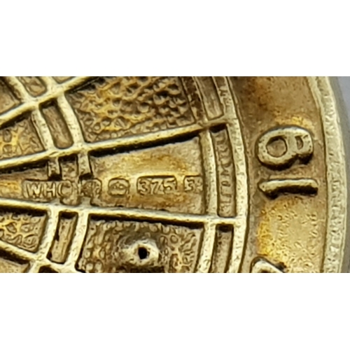 530 - A 9K YELLOW GOLD DARTBOARD CHARM / PENDANT 2G. Ref: SC 7013