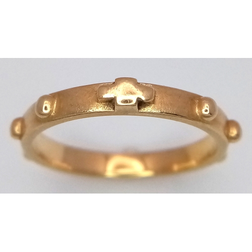 184 - An 18K Yellow Gold (tests as) Rosary Band Ring. 3mm width.  Size L. 2.5g.