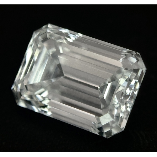 1239 - A 2.02CT EMERALD CUT LAB GROWN DIAMOND  . REF: PB 9001