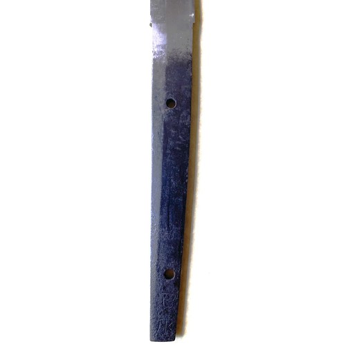 250 - Japanese sword – Koto tachi blade signed Kanenaga circa 1450 - A koto period tachi blade with tachi-... 