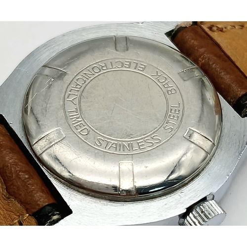 161 - Gentleman’s Vintage EAST GERMAN ‘SAXON’  WRISTWATCH. Manual winding in full working order. Face mark... 